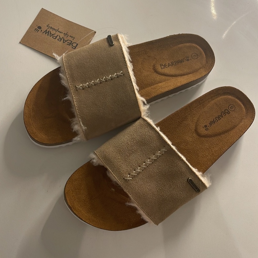 BEARPAW BETTINA BROWN TAN SUEDE SANDALS SLIDES SIZE 9 - Picture 2 of 6